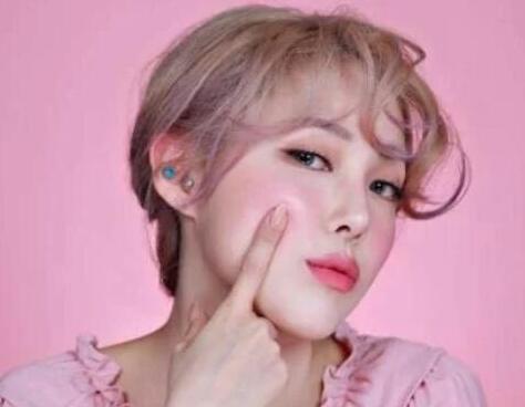 5分鐘化妝教程，讓你上班上學(xué)不遲到