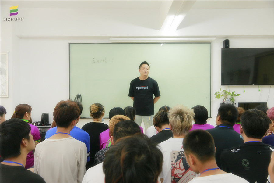 伯爵護膚造型連鎖機構(gòu)就業(yè)宣講會來了