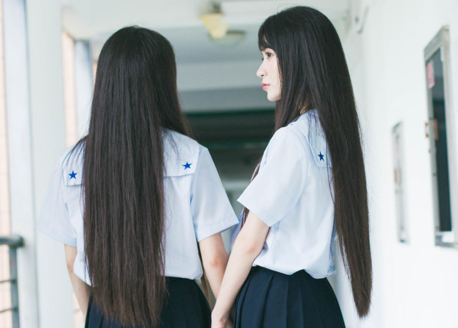 分享關(guān)于“黑長(zhǎng)直”的美發(fā)護(hù)理技巧