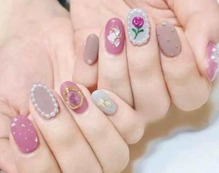 美甲怎么保養(yǎng)更持久？南寧專業(yè)美甲培訓(xùn)告訴你