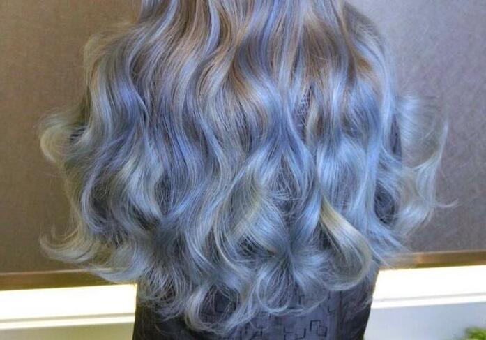 燙發(fā)后的護(hù)理技巧，南寧美發(fā)學(xué)校傾囊相授