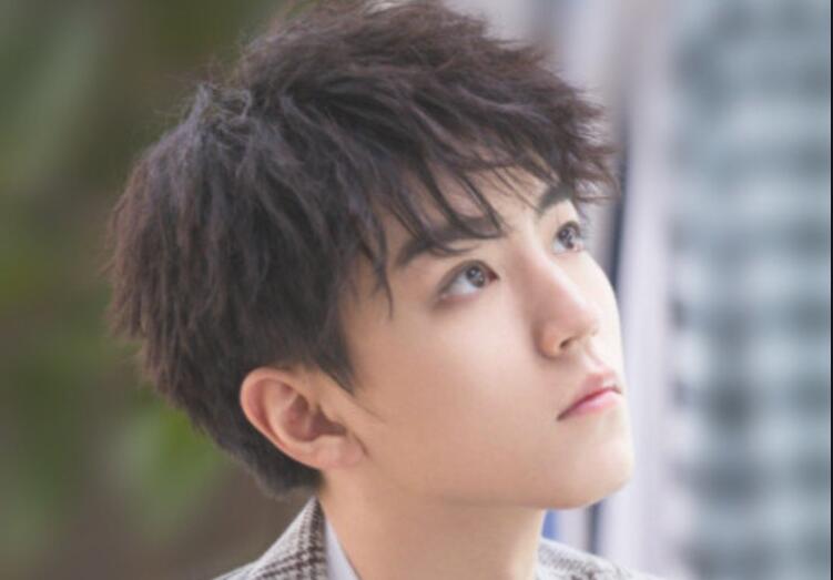 分享錫紙燙和煙花燙的區(qū)別，告訴你廣西美發(fā)學(xué)校哪家專業(yè)