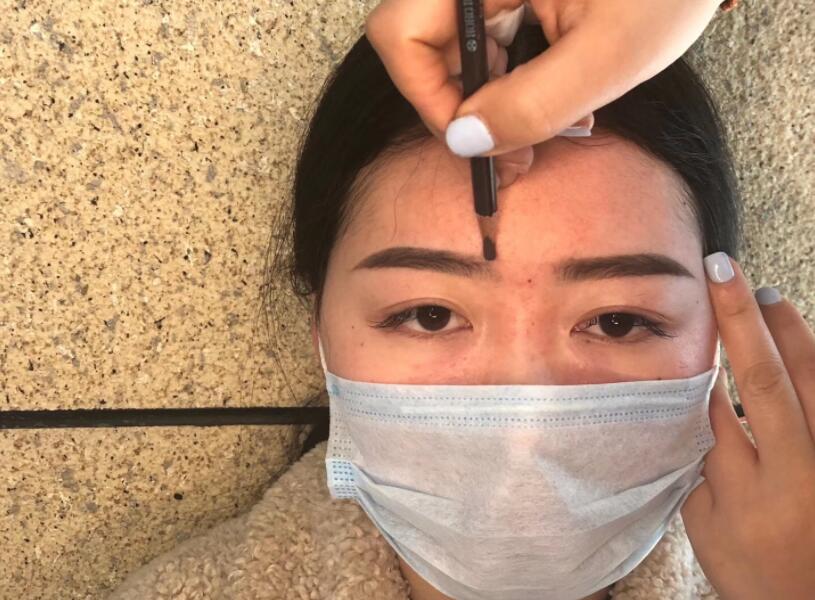 教你設(shè)計(jì)眉型的方法，幫你找南寧學(xué)紋繡的學(xué)校