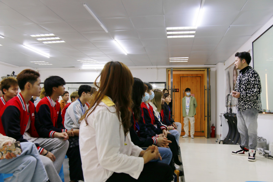 廣西學美發(fā)好找工作 嗎？麗竹學校會告訴你答案