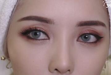 小眼睛適合哪些妝容？廣西化妝培訓(xùn)學(xué)校幫你答疑