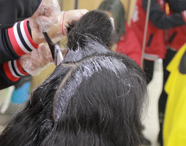 染發(fā)后如何保持發(fā)色持久？南寧學(xué)美發(fā)的學(xué)校幫你支招