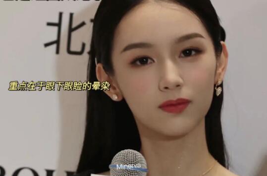 富家千金消腫眼妝教程，南寧專業(yè)彩妝學(xué)校教你