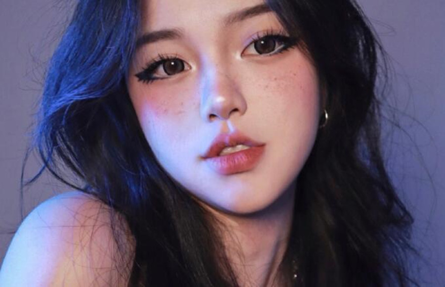 Egirl妝教程，南寧化妝學(xué)校找到了