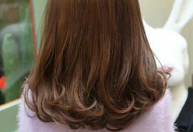 梨花頭怎么剪？廣西卷發(fā)培訓(xùn)分享