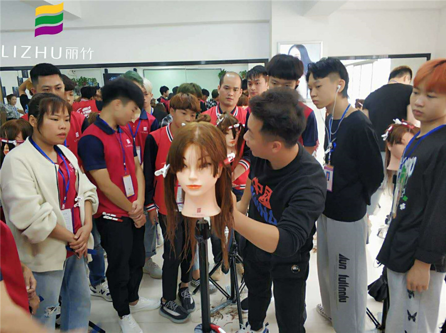 什么是初戀頭？什么是鎖骨發(fā)？