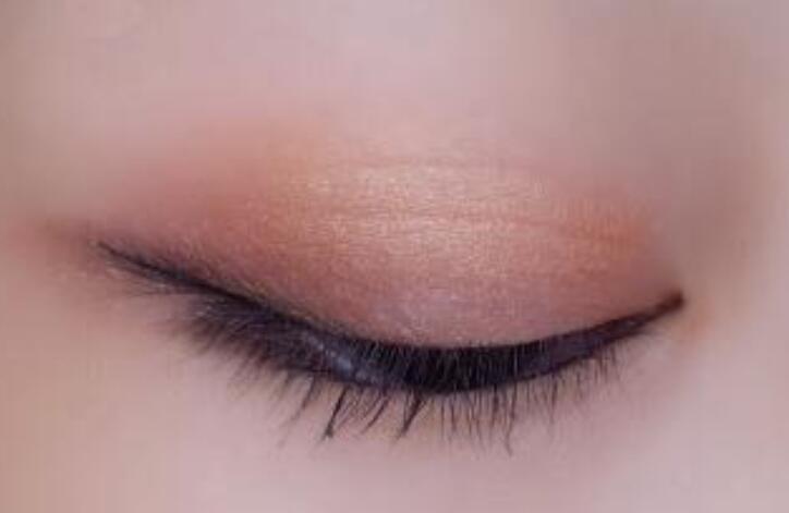 紋完美瞳線后24小時注意事項(xiàng)，廣西南寧學(xué)紋繡