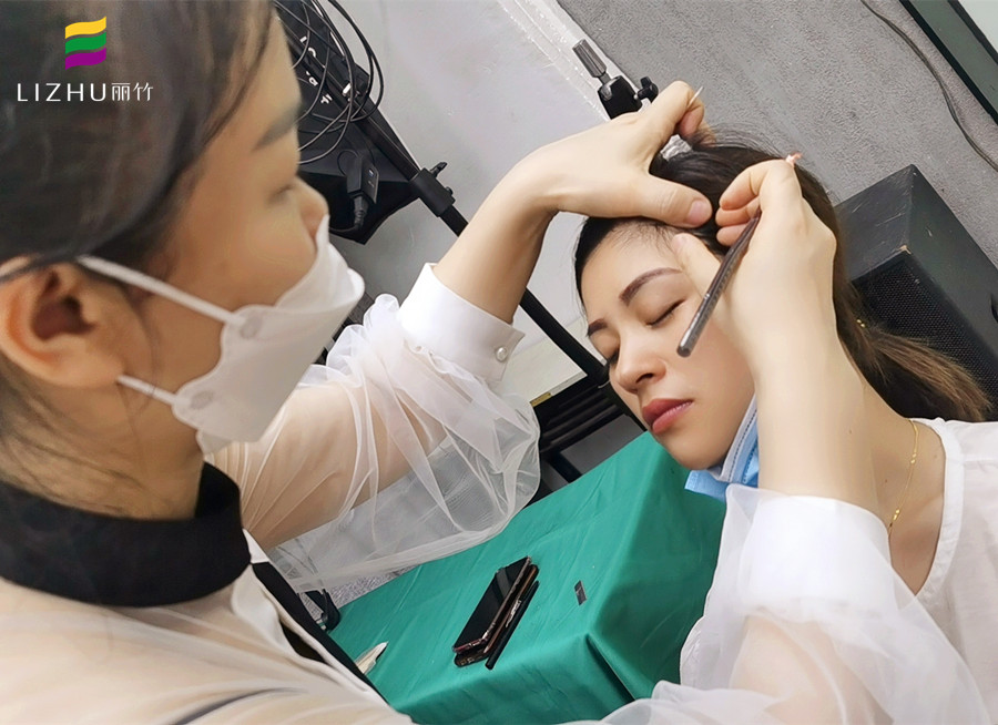 如何設(shè)計(jì)自然好看的眉形？南寧紋繡基礎(chǔ)培訓(xùn)教你