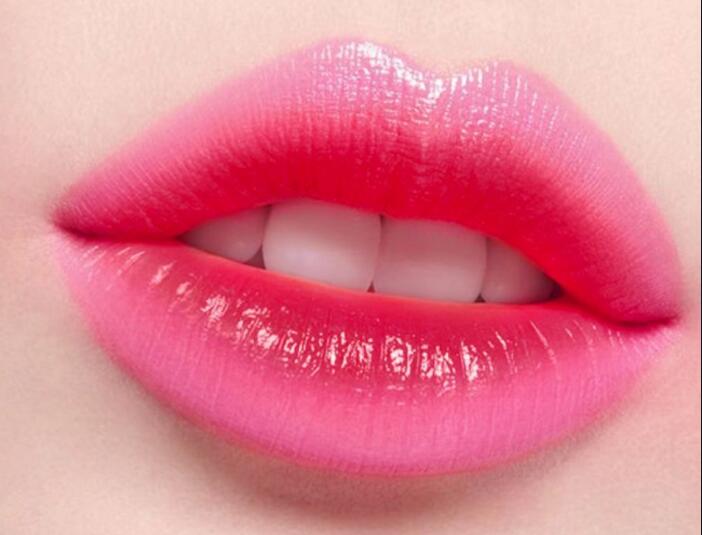 紋唇不同年齡如何選色？廣西眉眼唇學(xué)校課程