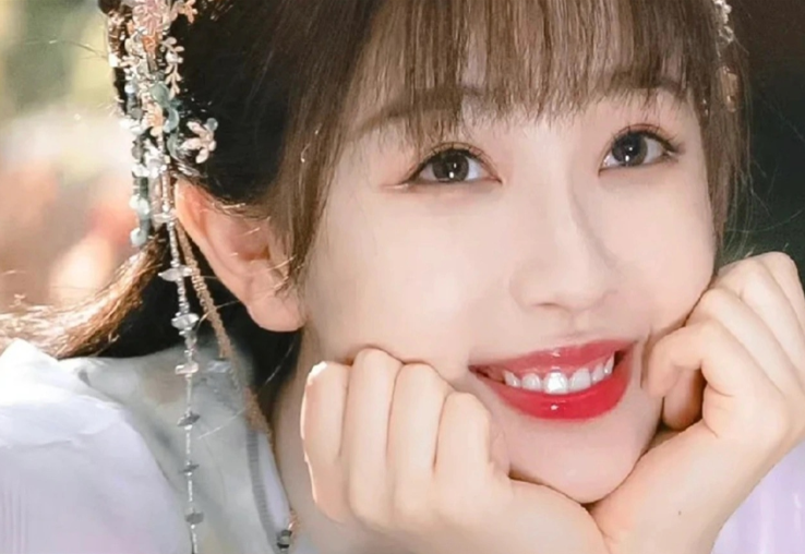 《蒼蘭訣》小蘭花眼妝教程，化妝新手也能擁有