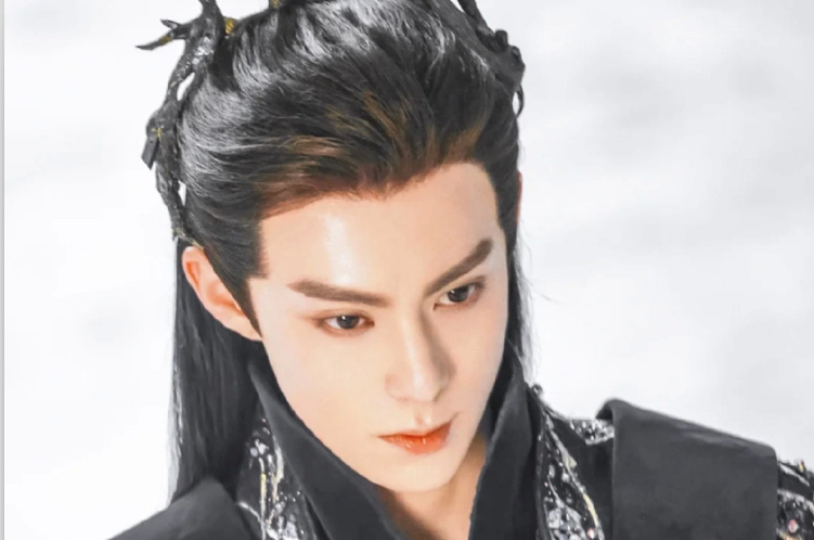 東方青蒼仿妝 | 艾特你的男友做高仿版尊上