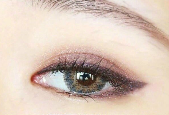 眼妝怎么畫好看又自然？南寧基礎教眼妝