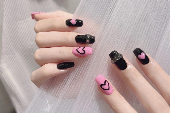 辣妹短款美甲，南寧美甲培訓(xùn)推薦分享