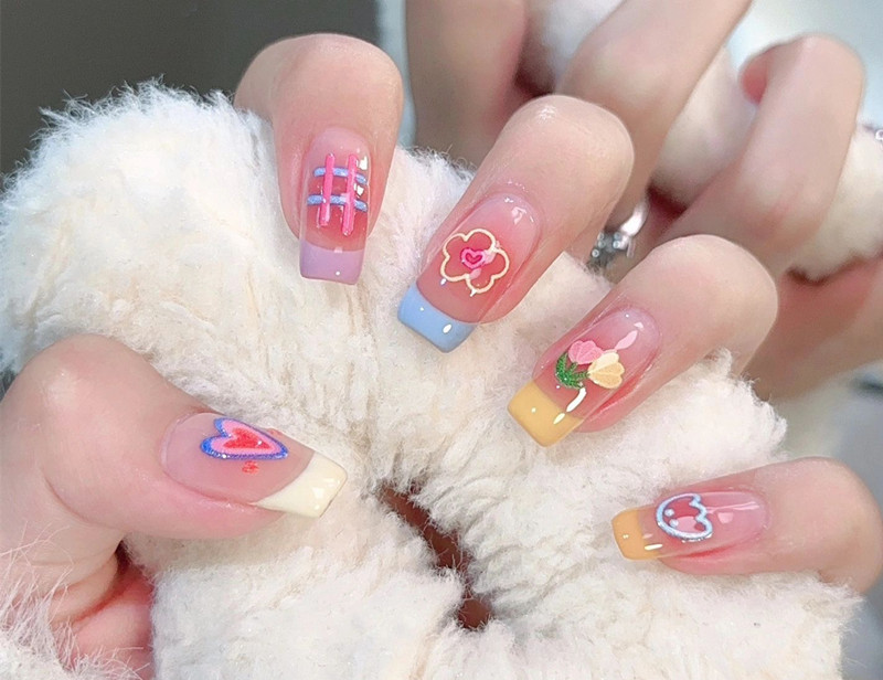 夏日氣質(zhì)少女美甲，南寧美甲培訓(xùn)