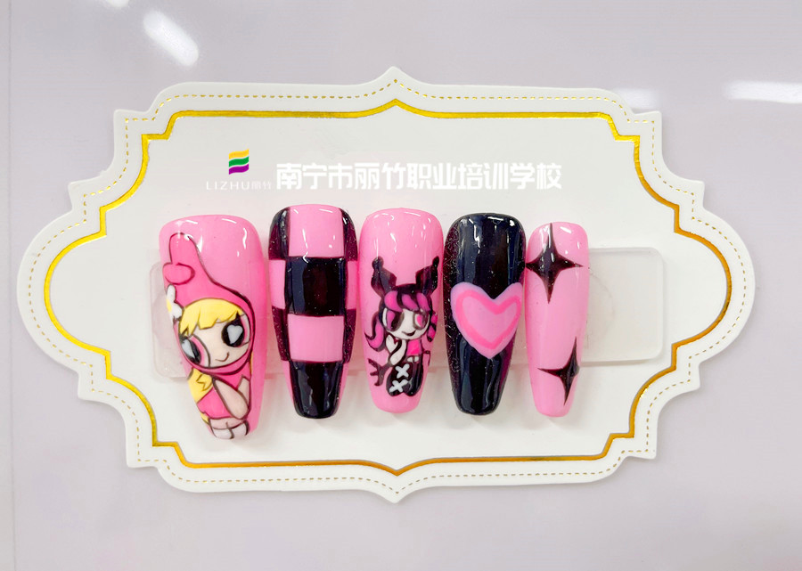 廣西美甲教學課件---美甲掉漆怎么辦？