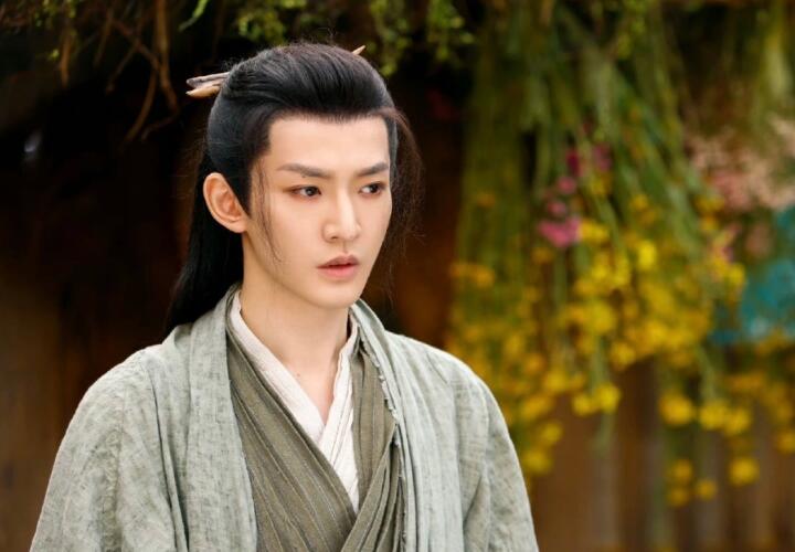 涂山璟眼妝教程，廣西彩妝眼妝培訓(xùn)