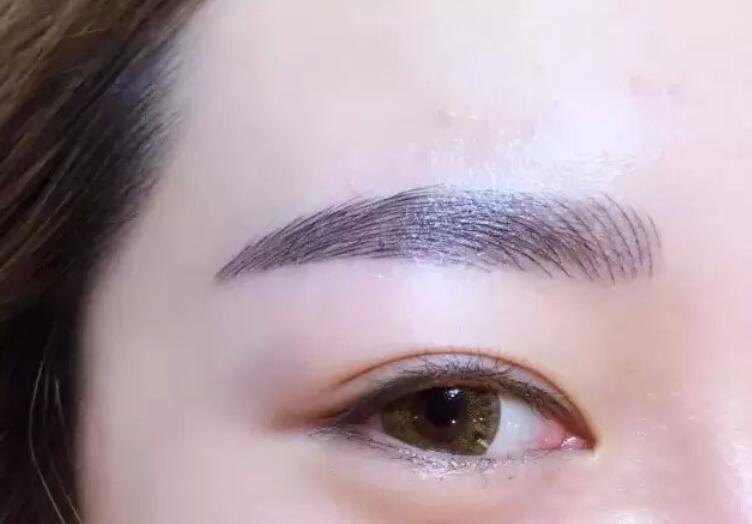 紋眉脫痂后沒(méi)顏色的原因，廣西紋繡師專業(yè)課程