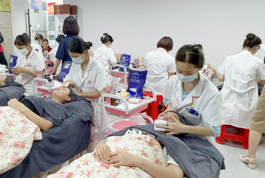 冬季護(hù)膚要點(diǎn)，廣西美容護(hù)膚面部課程