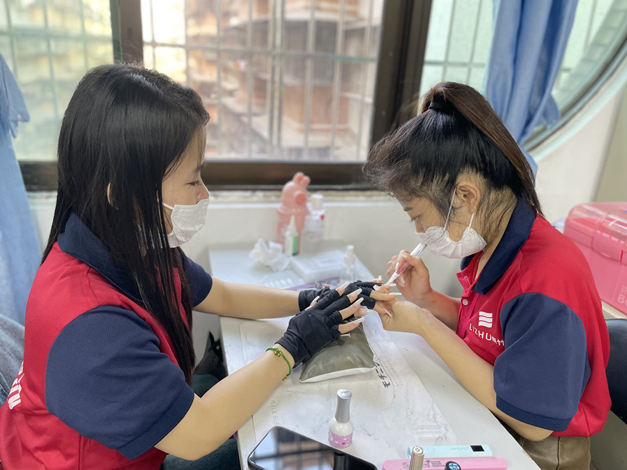 如何洗掉指甲油的辦法，廣西美甲進(jìn)修課程