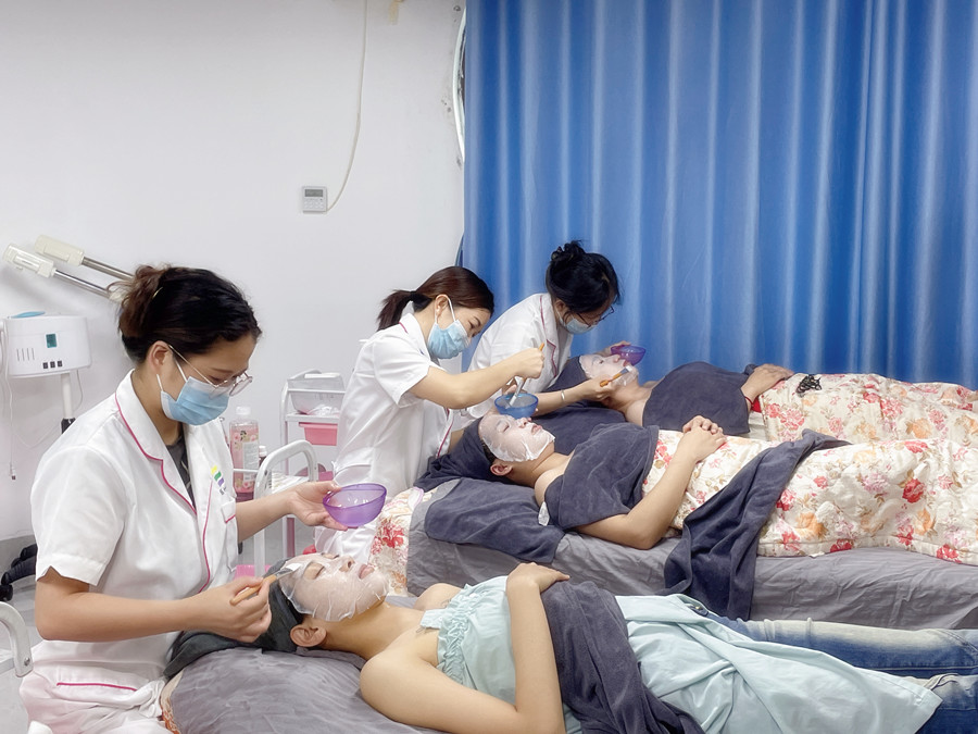 常見的美容護(hù)膚雷區(qū)，南寧美容護(hù)膚專業(yè)學(xué)校講解