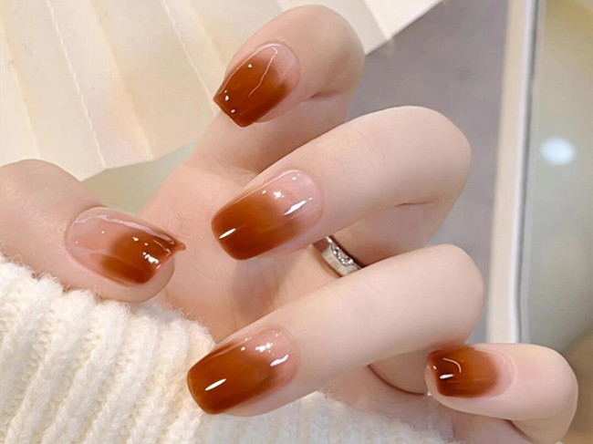 焦糖美甲，南寧美甲職業(yè)技能教育分享