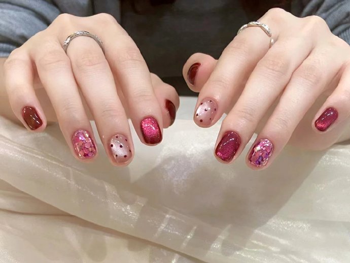 適合春天的紅色美甲，廣西美甲造型培訓(xùn)收集