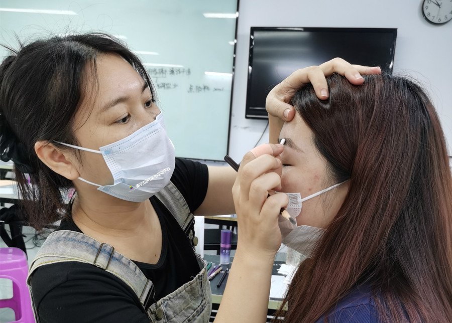 南寧紋繡知識：同一種色乳留色不一樣代表什么？