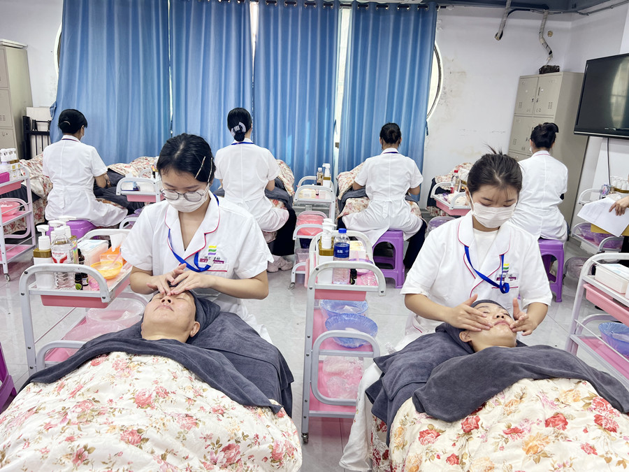 美容新手入門：新手按摩前要遵循的準(zhǔn)則