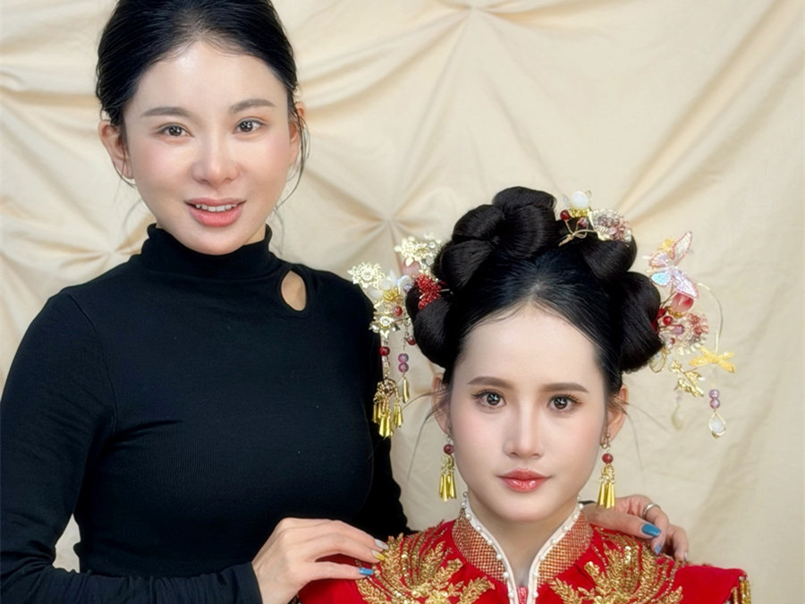 婚禮秀禾造型，南寧彩妝學校前十學員作品